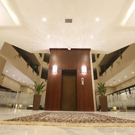 The Signature Hotel Amman Exteriör bild